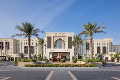 Jumeirah Gulf of Bahrain Resort & Spa - Overview - Entrance 45