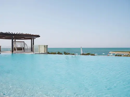 Jumeirah Gulf of Bahrain Resort & Spa - Overview - Outdoors 4