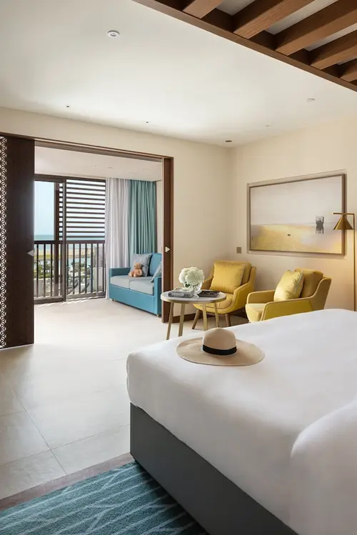 Jumeirah Gulf of Bahrain Resort & Spa - Rooms - 581 Sqft 54 Sqmt Partial Ocean View Kingbed 11