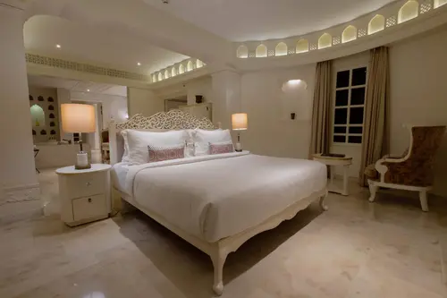 Alila Fort Bishangarh - Rooms - 1055 Sqft 98 Sqmt Countryside View King Bed 70