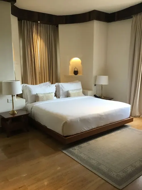 Alila Fort Bishangarh - Rooms - 700 Sqft 65 Sqmt Countryside View King Bed 15