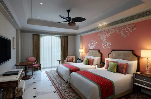 The Leela Palace Jaipur - Rooms - 463 Sqft 43 Sqmt Mountainhill View King Bed 24
