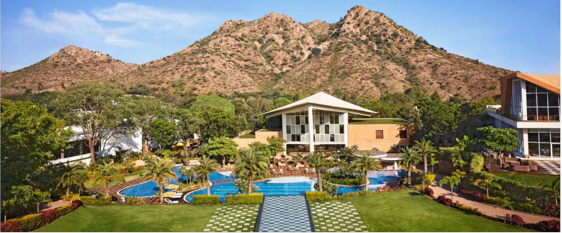 Taj Aravalli Resort & Spa, Udaipur